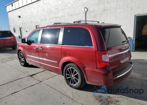 2013 Chrysler Town & Country Touring L from USA, damaged, VIN 2C4RC1CGXDR818859